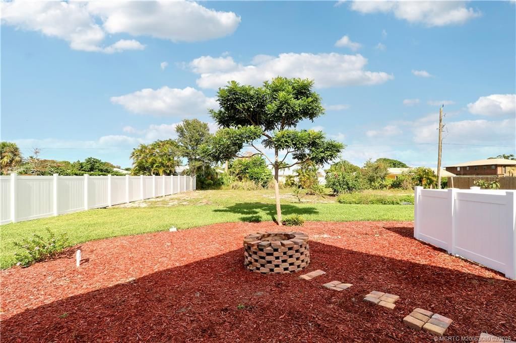 5439 SE Horseshoe Point Road, Stuart, FL 34997 Photo