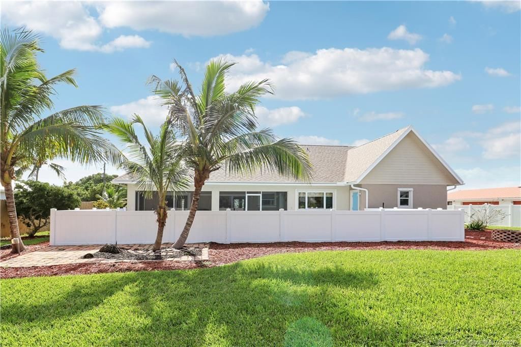 5439 SE Horseshoe Point Road, Stuart, FL 34997 Photo