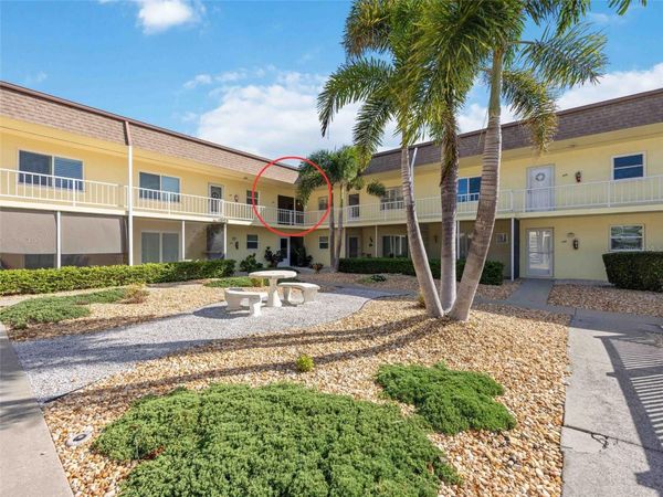 409 MANATEE COURT, Unit 206, VENICE, FL 34285