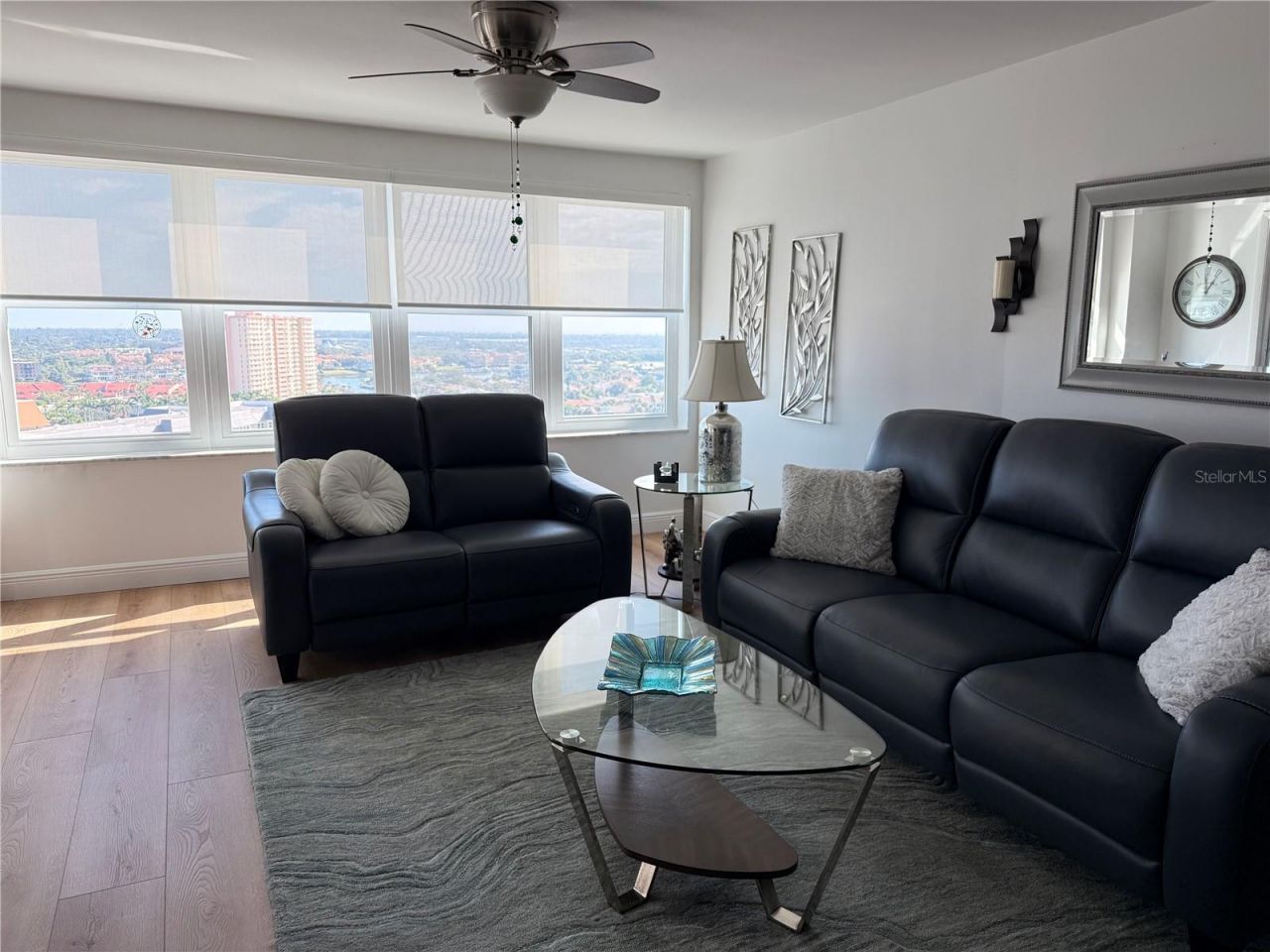 5200 Brittany Drive S, Unit 1701, Saint Petersburg, FL 33715 Photo