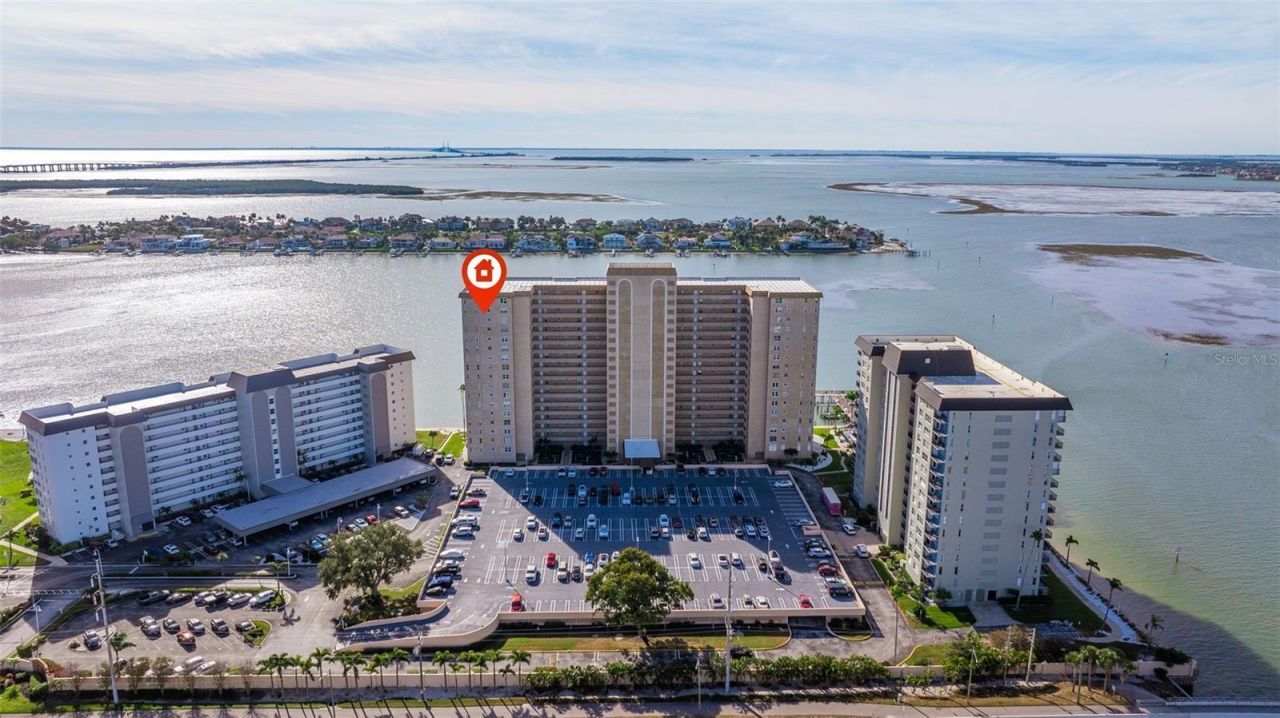 5200 Brittany Drive S, Unit 1701, Saint Petersburg, FL 33715 Photo