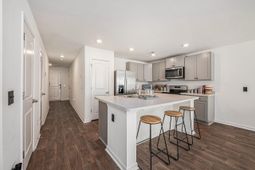 192 Rosefield Court photo 4