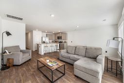 192 Rosefield Court photo 4