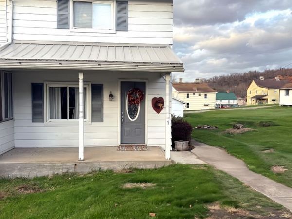 5 First Street, Star Junction, PA 15482