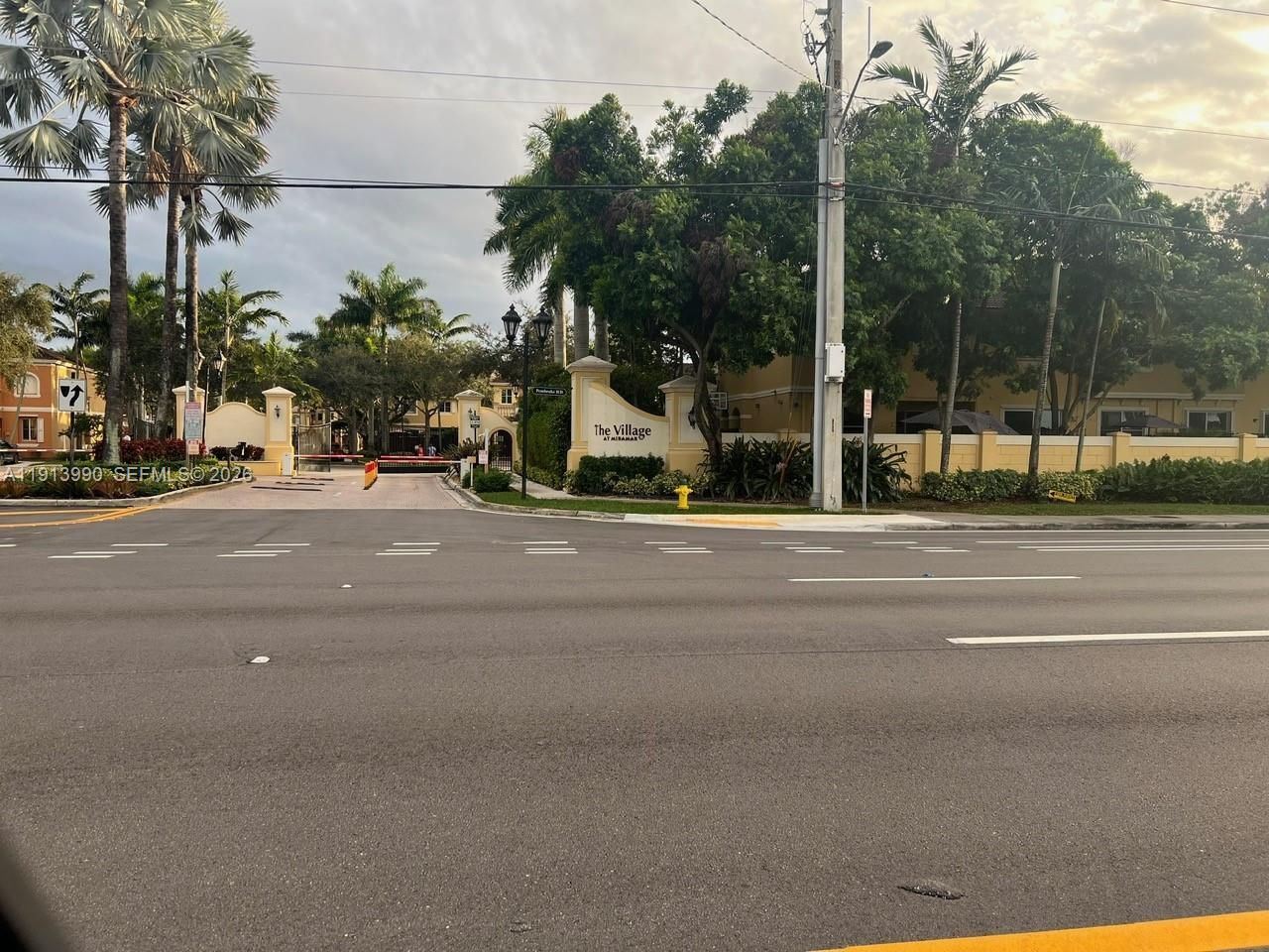 8948 SW 19th St, Unit 909, Miramar, FL 33025 Photo