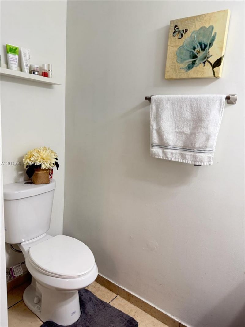 8948 SW 19th St, Unit 909, Miramar, FL 33025 Photo