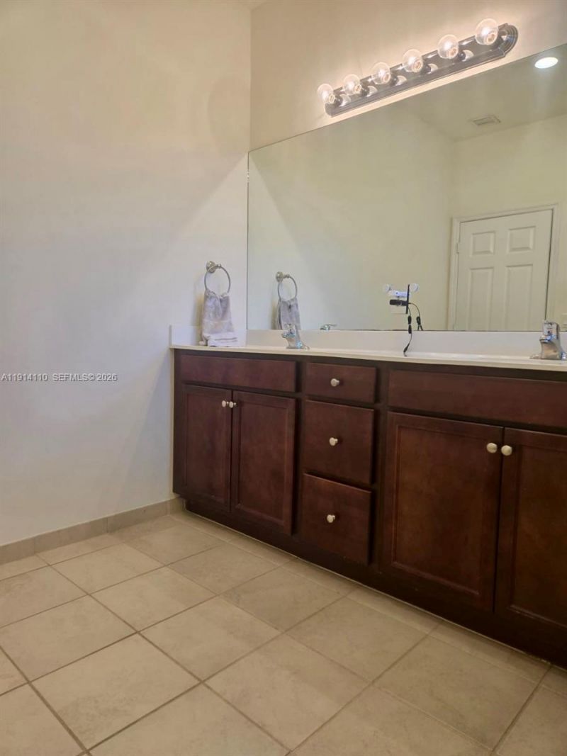 110 SE 33rd Ter, Homestead, FL 33033 Photo