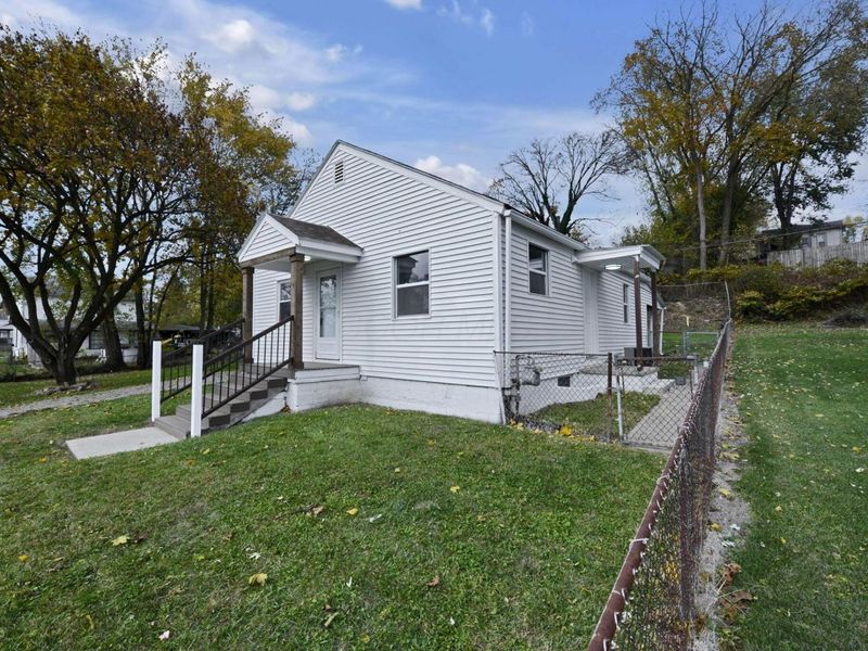 468 Garfield Avenue, Newark, OH 43055 Photo 3