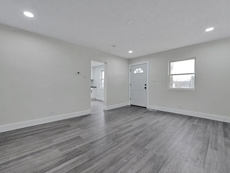 468 Garfield Avenue, Newark, OH 43055 Photo 6