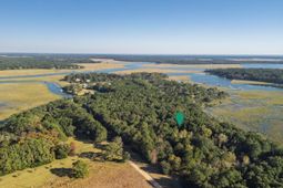 8356 Crooked Creek Lane photo 4