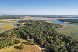 8356 Crooked Creek Lane photo 4