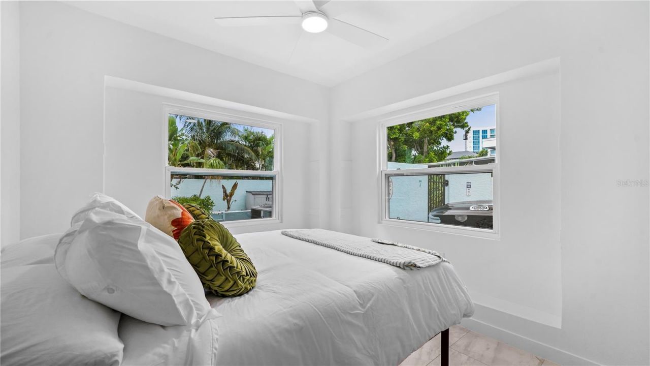 160 Harrison Drive, Unit 7, Sarasota, FL 34236 Photo