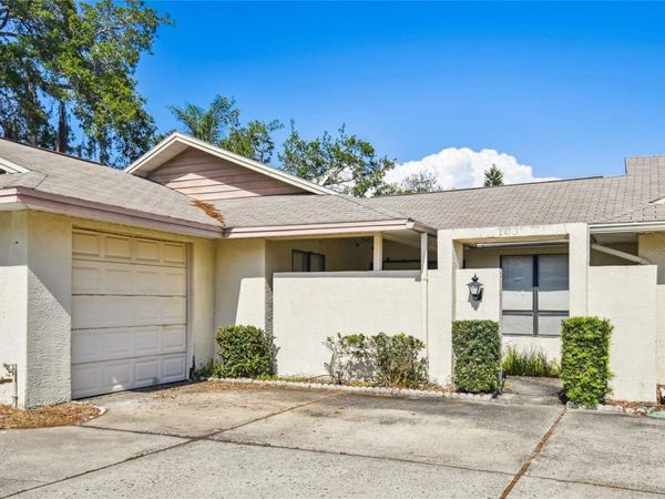103 LAKESIDE COLONY DRIVE, TARPON SPRINGS, FL 34689