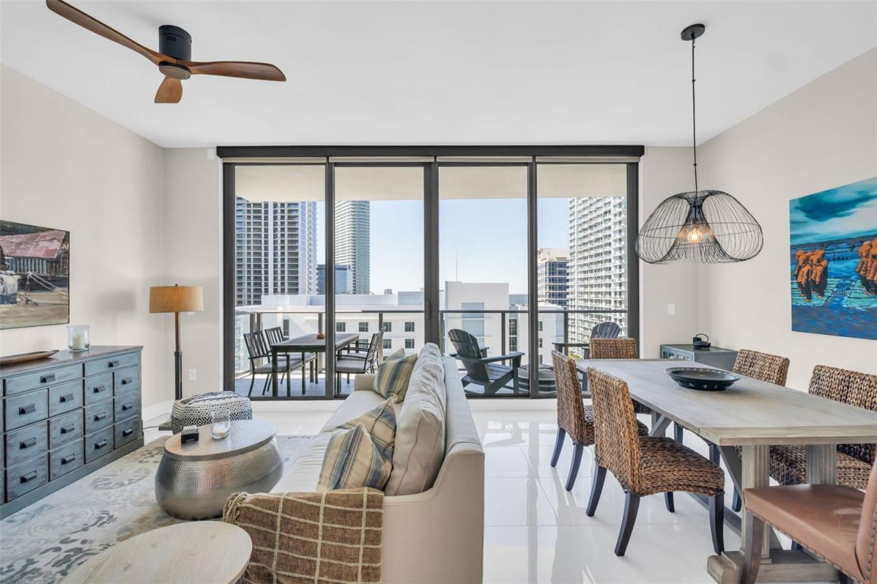 100 1st Avenue N, Unit 1706, Saint Petersburg, FL 33701 Photo