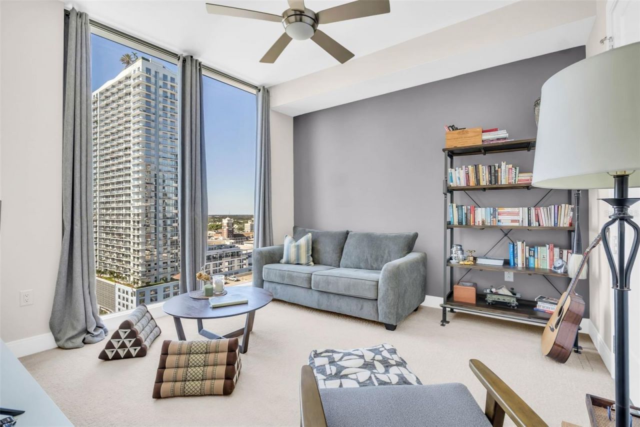 100 1st Avenue N, Unit 1706, Saint Petersburg, FL 33701 Photo