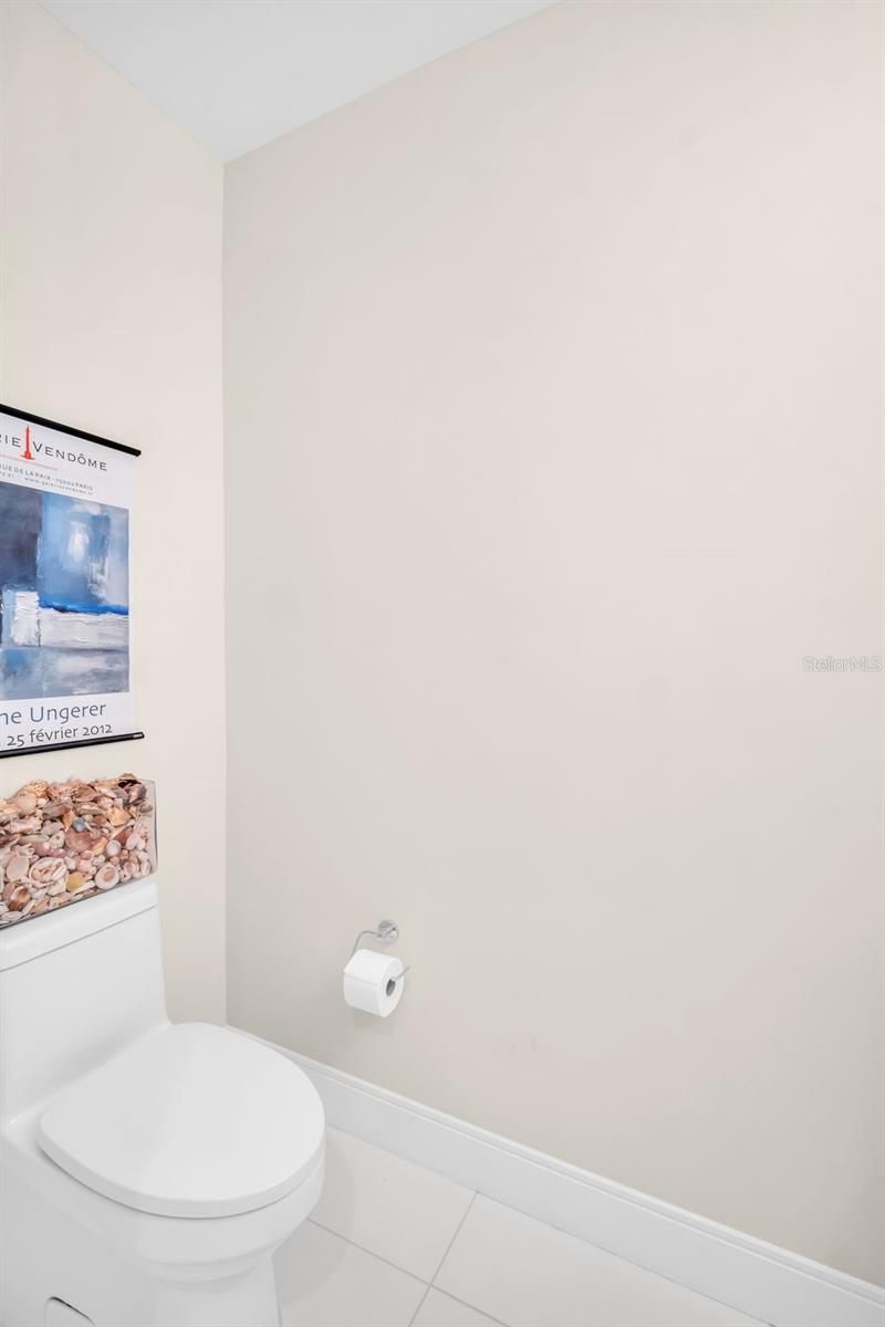 100 1st Avenue N, Unit 1706, Saint Petersburg, FL 33701 Photo