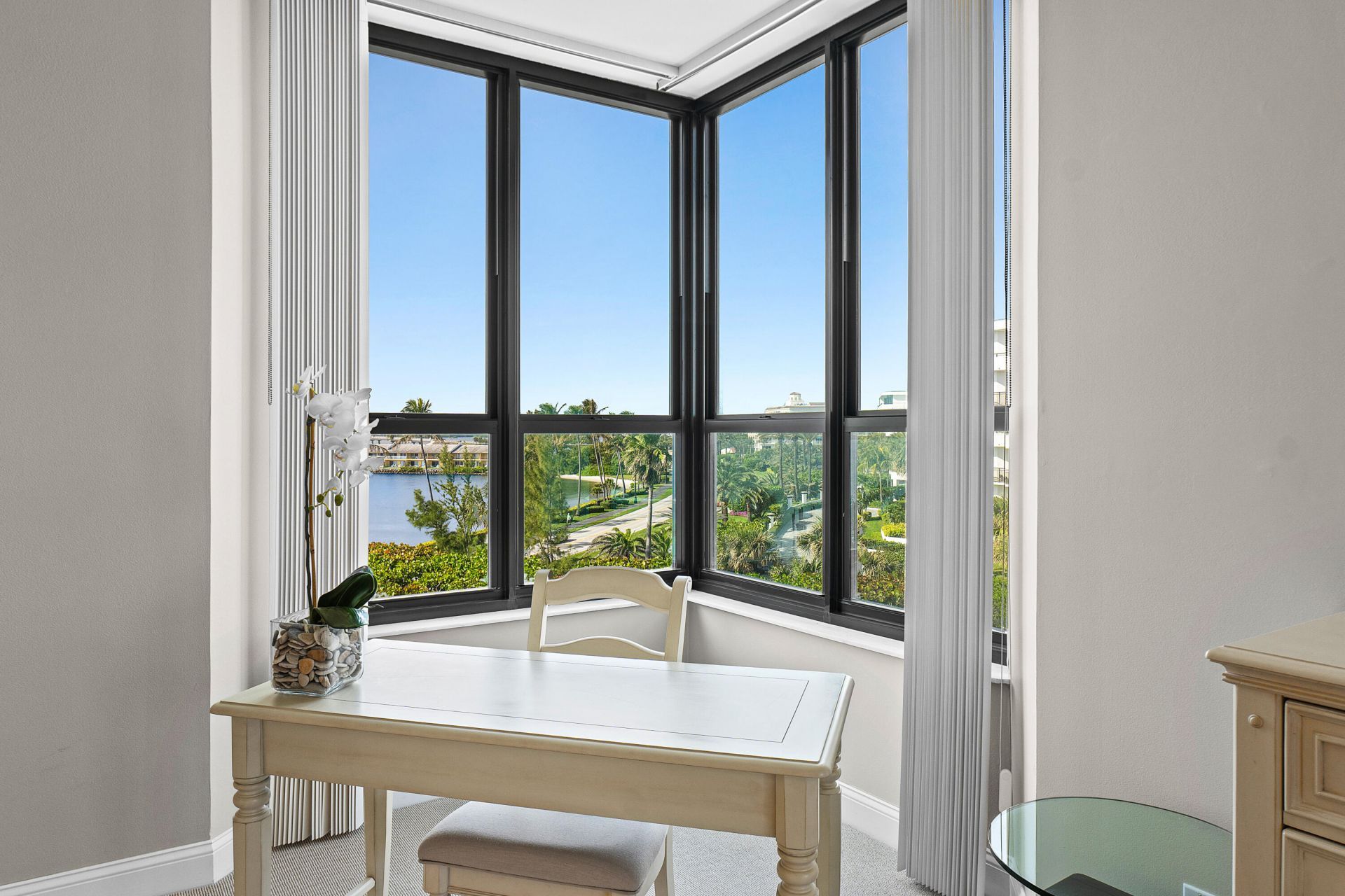 3120 S Ocean Boulevard, Unit 2402, Palm Beach, FL 33480 Photo