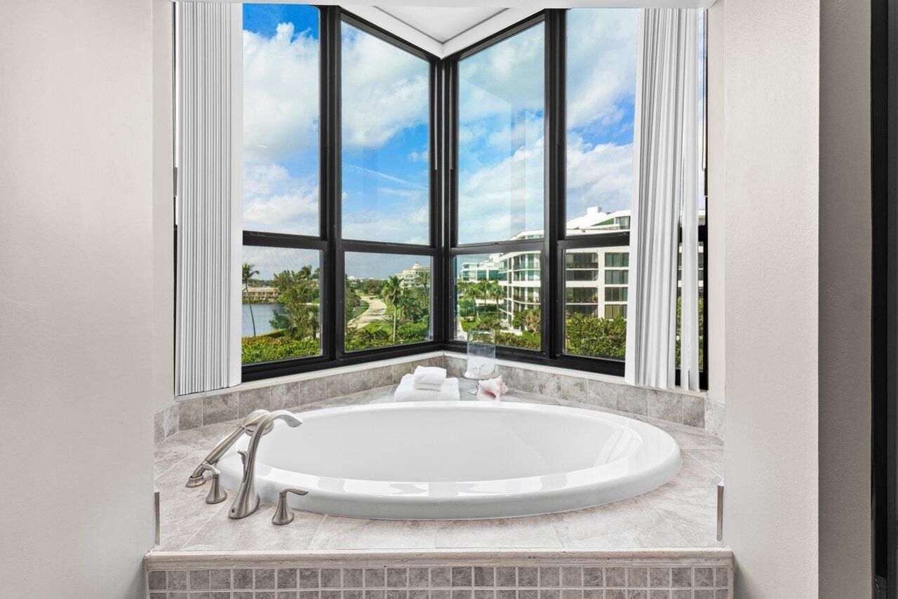 3120 S Ocean Boulevard, Unit 2402, Palm Beach, FL 33480 Photo