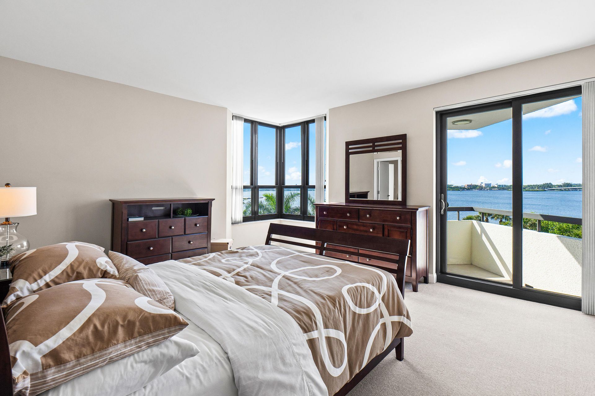 3120 S Ocean Boulevard, Unit 2402, Palm Beach, FL 33480 Photo