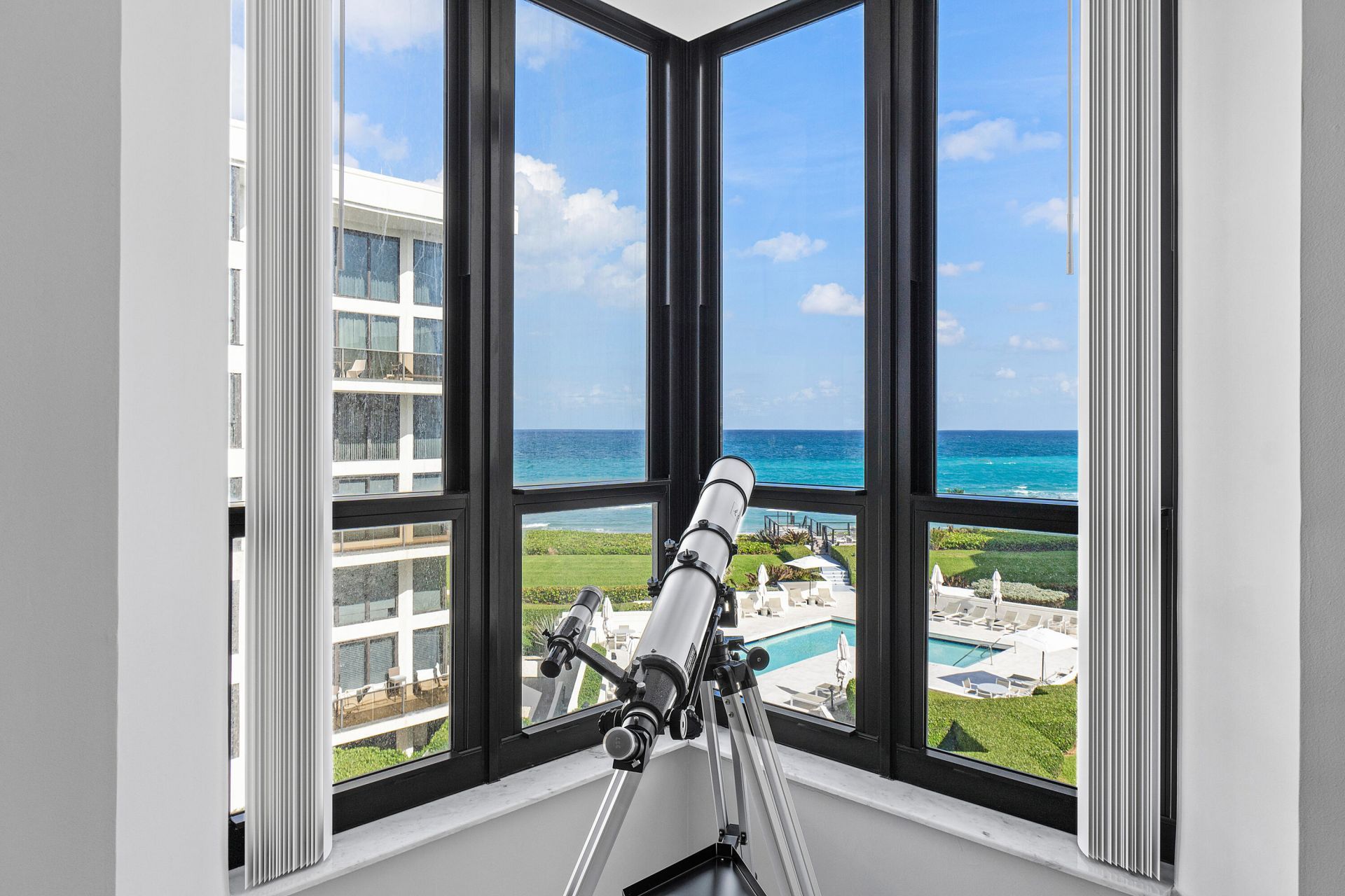 3120 S Ocean Boulevard, Unit 2402, Palm Beach, FL 33480 Photo