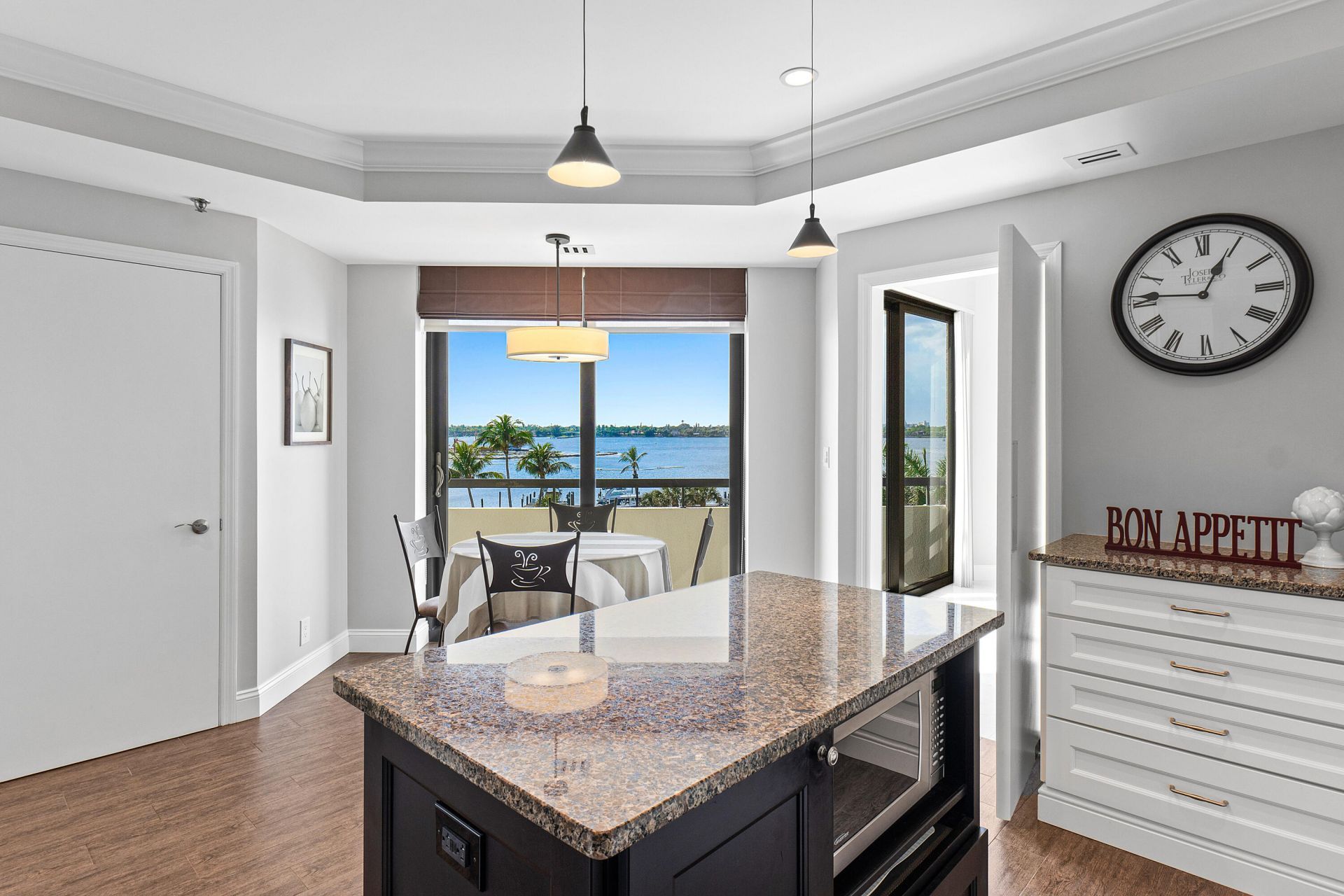 3120 S Ocean Boulevard, Unit 2402, Palm Beach, FL 33480 Photo