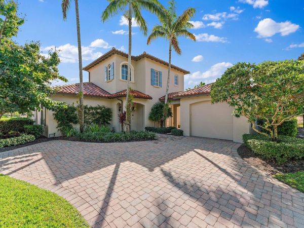 611 White Pelican Way, Jupiter, FL 33477
