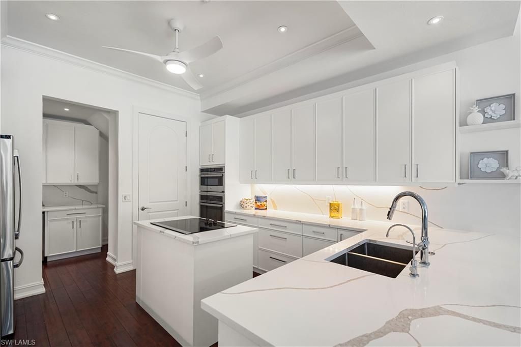 4840 W Boulevard Ct, Naples, FL 34103 Photo