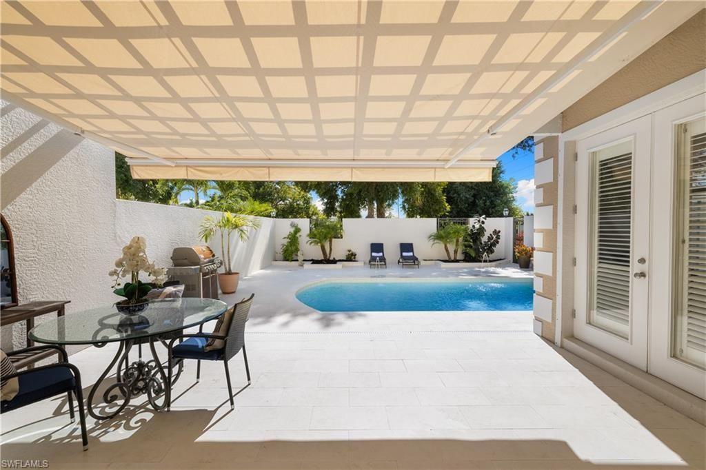 4840 W Boulevard Ct, Naples, FL 34103 Photo