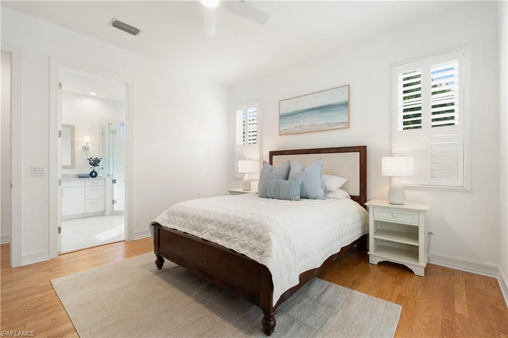 4840 W Boulevard Ct, Naples, FL 34103 Photo