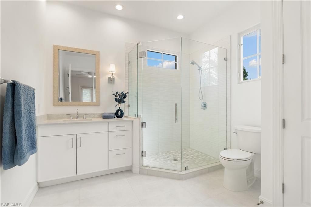 4840 W Boulevard Ct, Naples, FL 34103 Photo