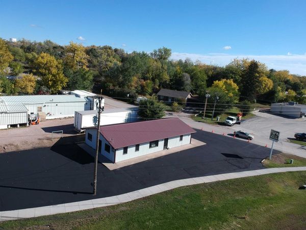 1585 Valley Drive, Rapid City, SD 57703