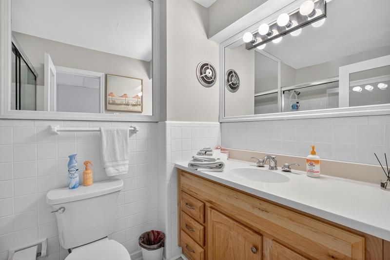 223 Marine Court, Unit 207, Lauderdale by the Sea, FL 33308 Photo