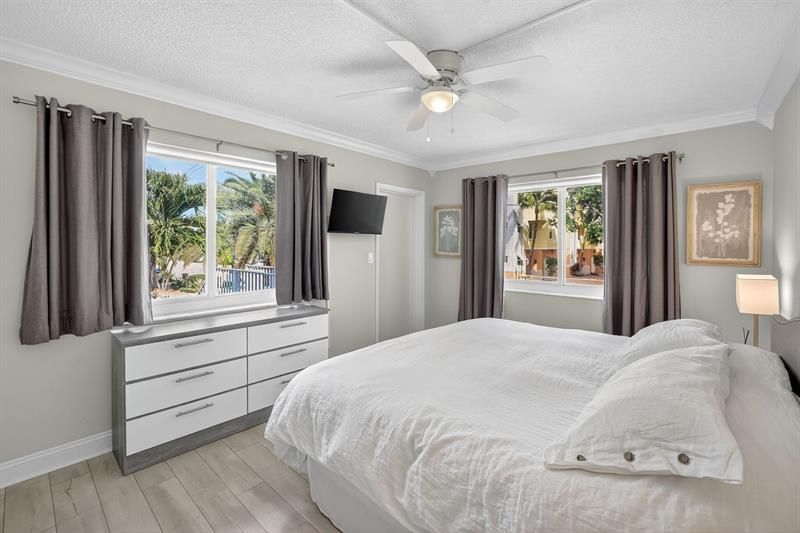 223 Marine Court, Unit 207, Lauderdale by the Sea, FL 33308 Photo