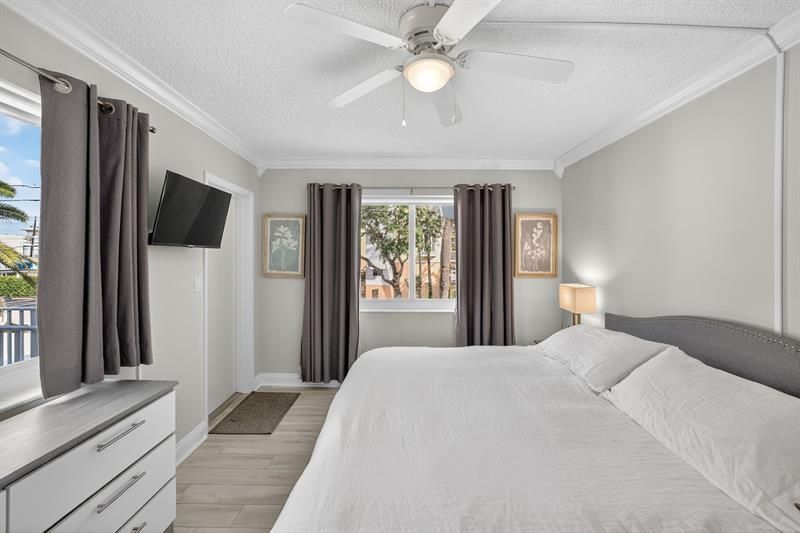 223 Marine Court, Unit 207, Lauderdale by the Sea, FL 33308 Photo