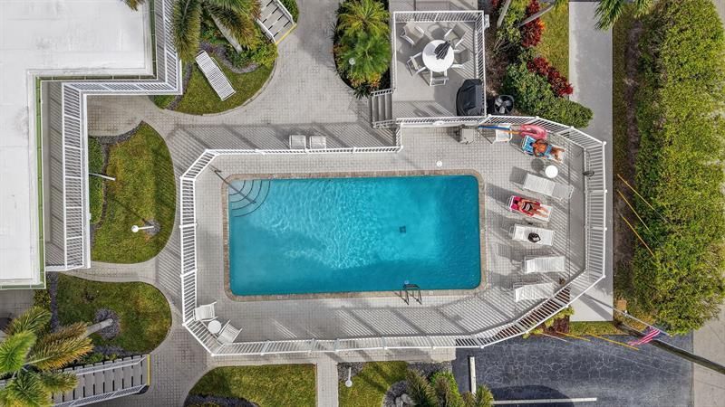 223 Marine Court, Unit 207, Lauderdale by the Sea, FL 33308 Photo