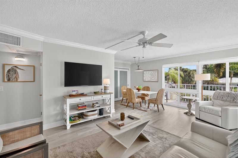 223 Marine Court, Unit 207, Lauderdale by the Sea, FL 33308 Photo