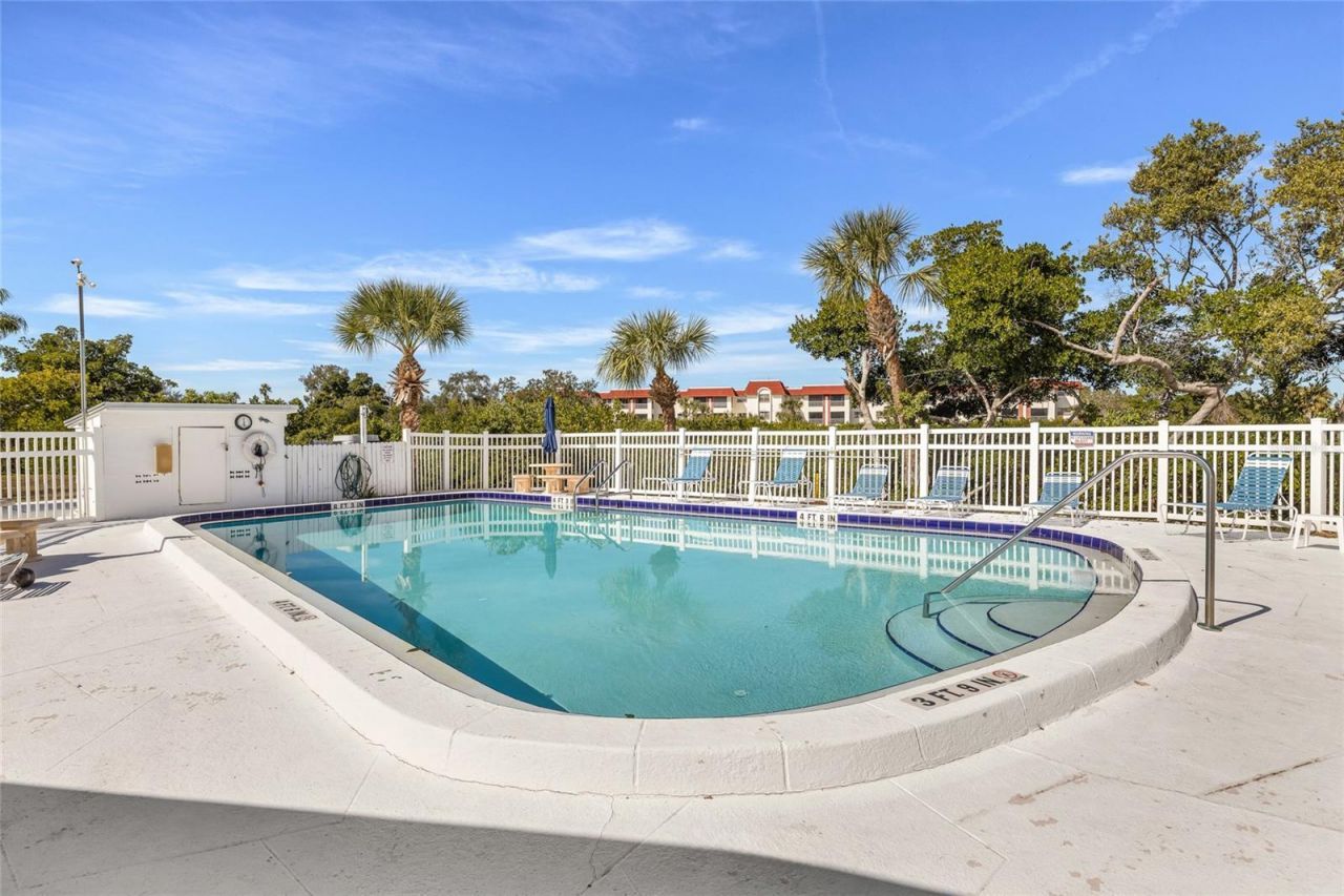 4580 Overlook Drive Ne, Unit 293, Saint Petersburg, FL 33703 Photo