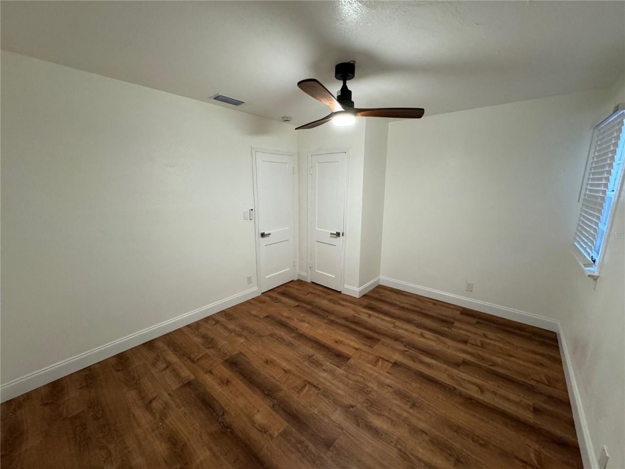 1119 Newton Avenue S, Saint Petersburg, FL 33705 Photo