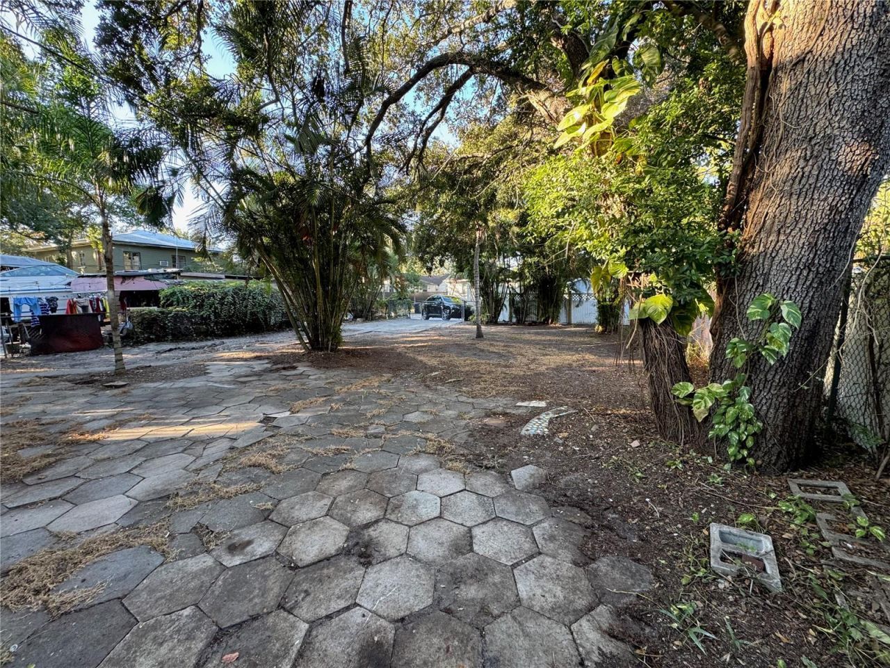 1119 Newton Avenue S, Saint Petersburg, FL 33705 Photo