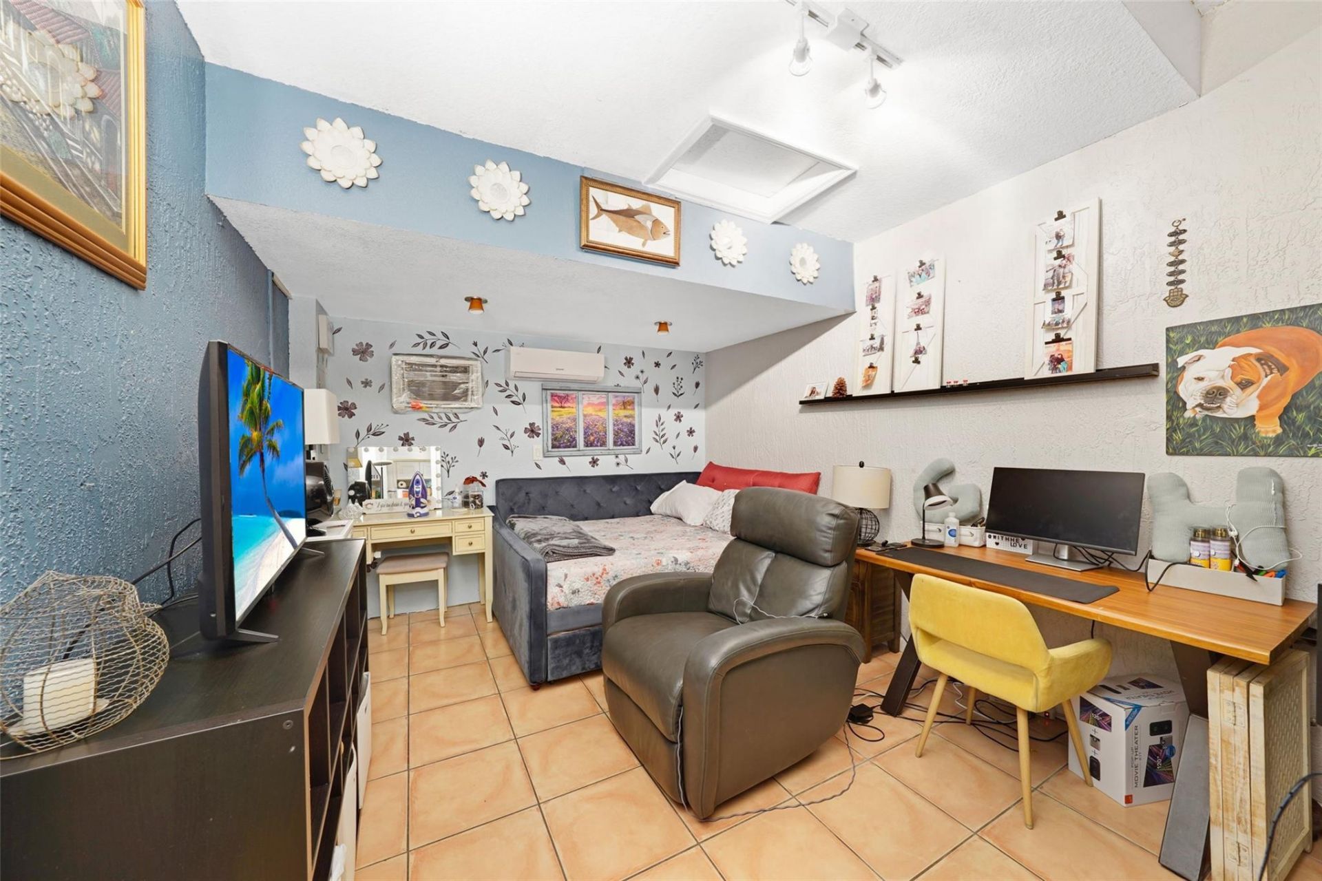 740 NW 170th Terrace, Pembroke Pines, FL 33028 Photo