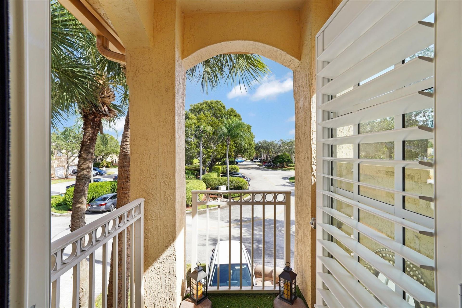 740 NW 170th Terrace, Pembroke Pines, FL 33028 Photo