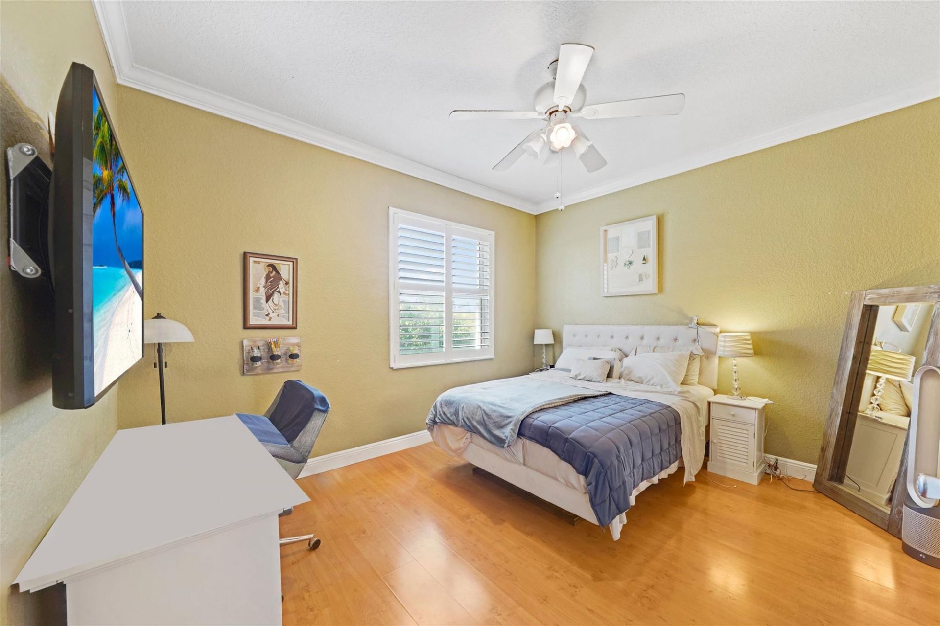 740 NW 170th Terrace, Pembroke Pines, FL 33028 Photo