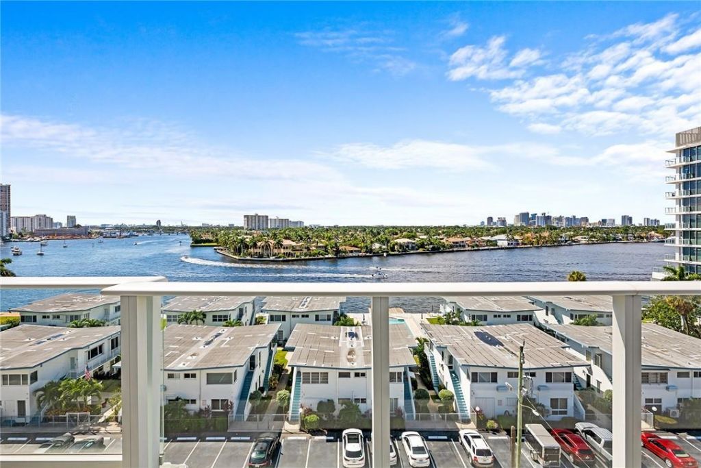 401 N Birch Road, Unit 708, Fort Lauderdale, FL 33304 Photo