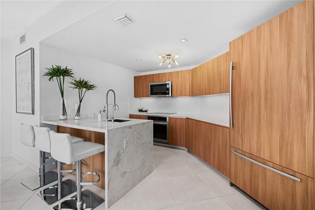 401 N Birch Road, Unit 708, Fort Lauderdale, FL 33304 Photo