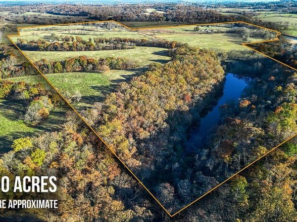 Rocky Comfort, Gentry, AR 72734