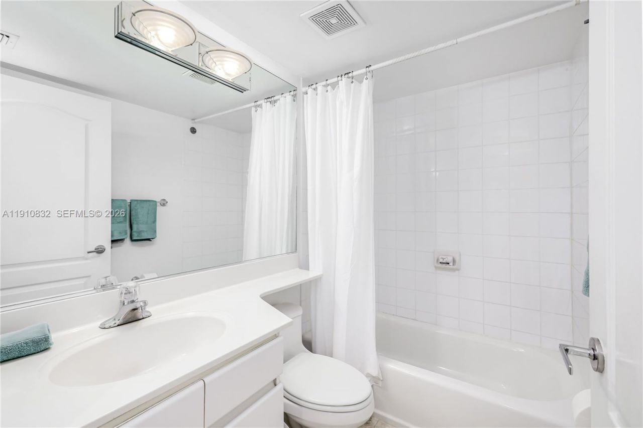 1800 Sunset Harbour Dr, Unit 715, Miami Beach, FL 33139 Photo