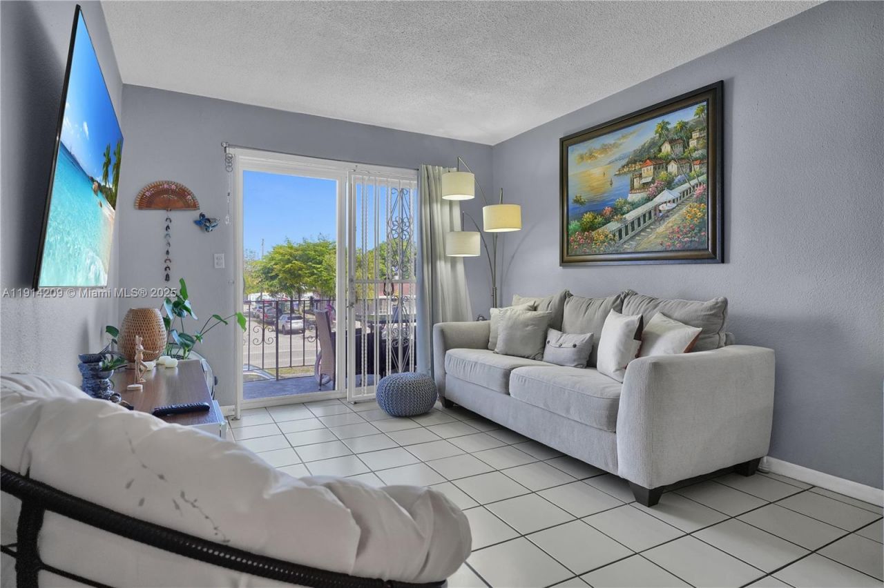 5100 W Flagler St, Unit 201, Miami, FL 33134 Photo