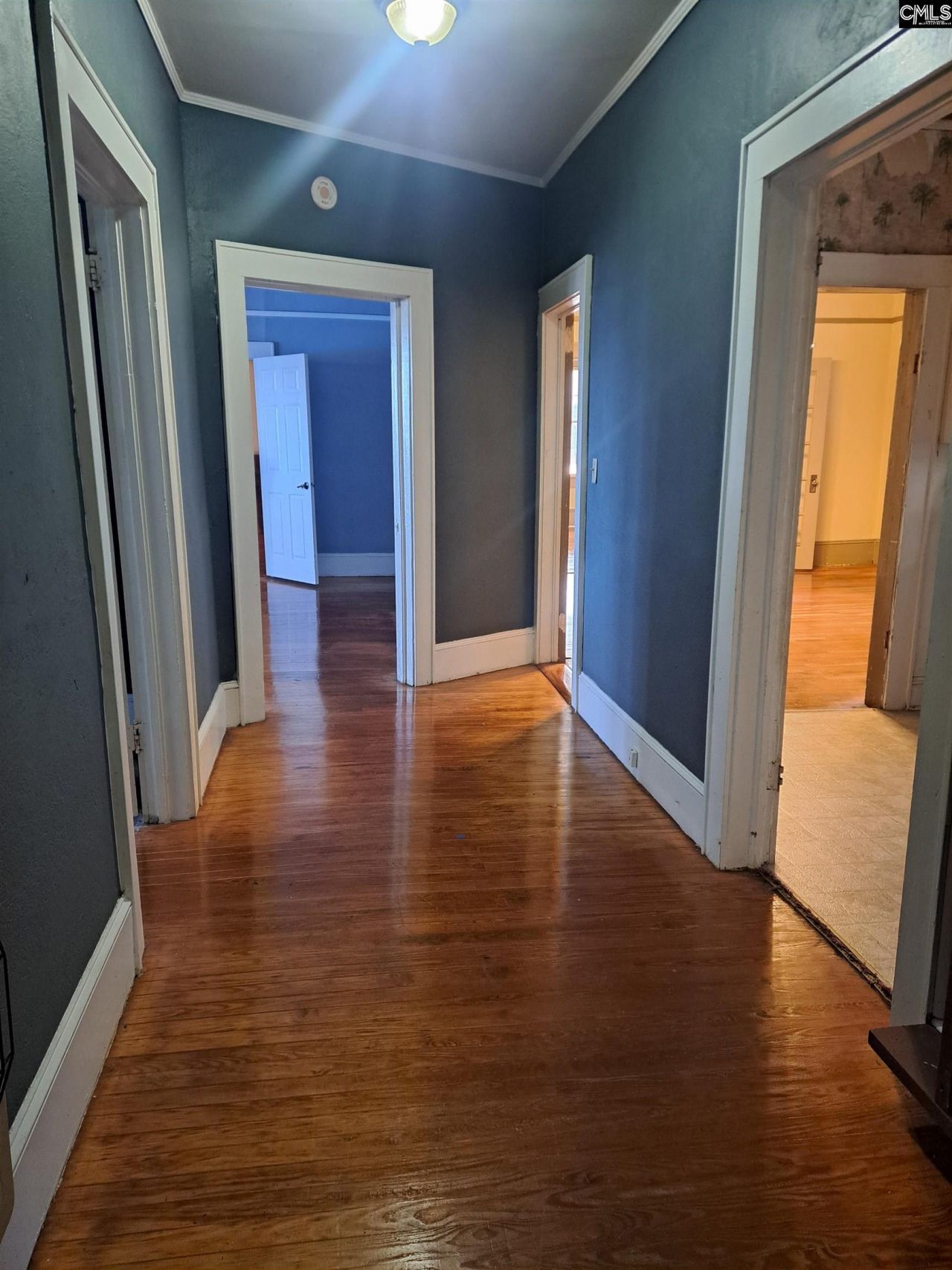 6715 Young Street Photo 11