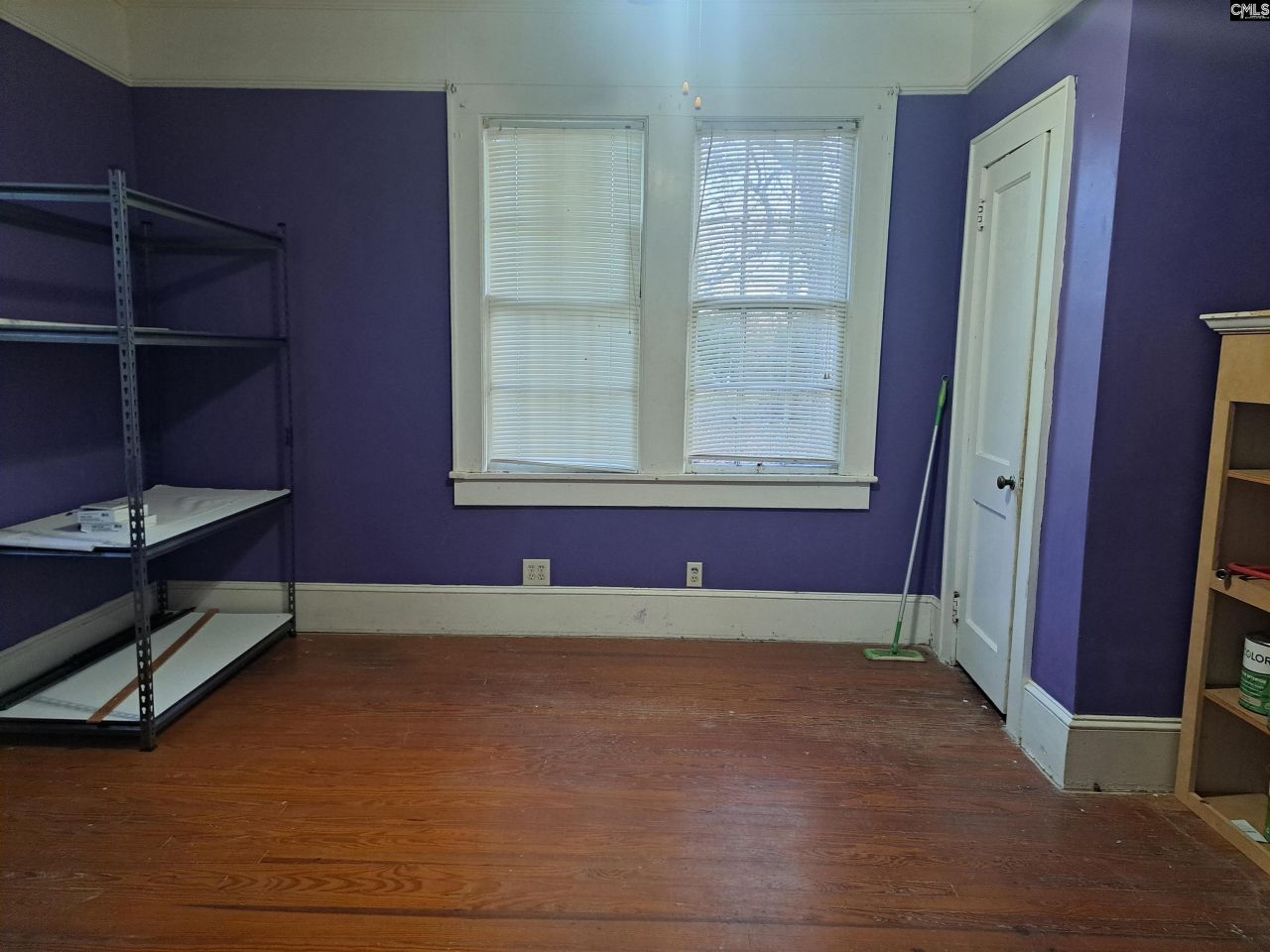 6715 Young Street Photo 13