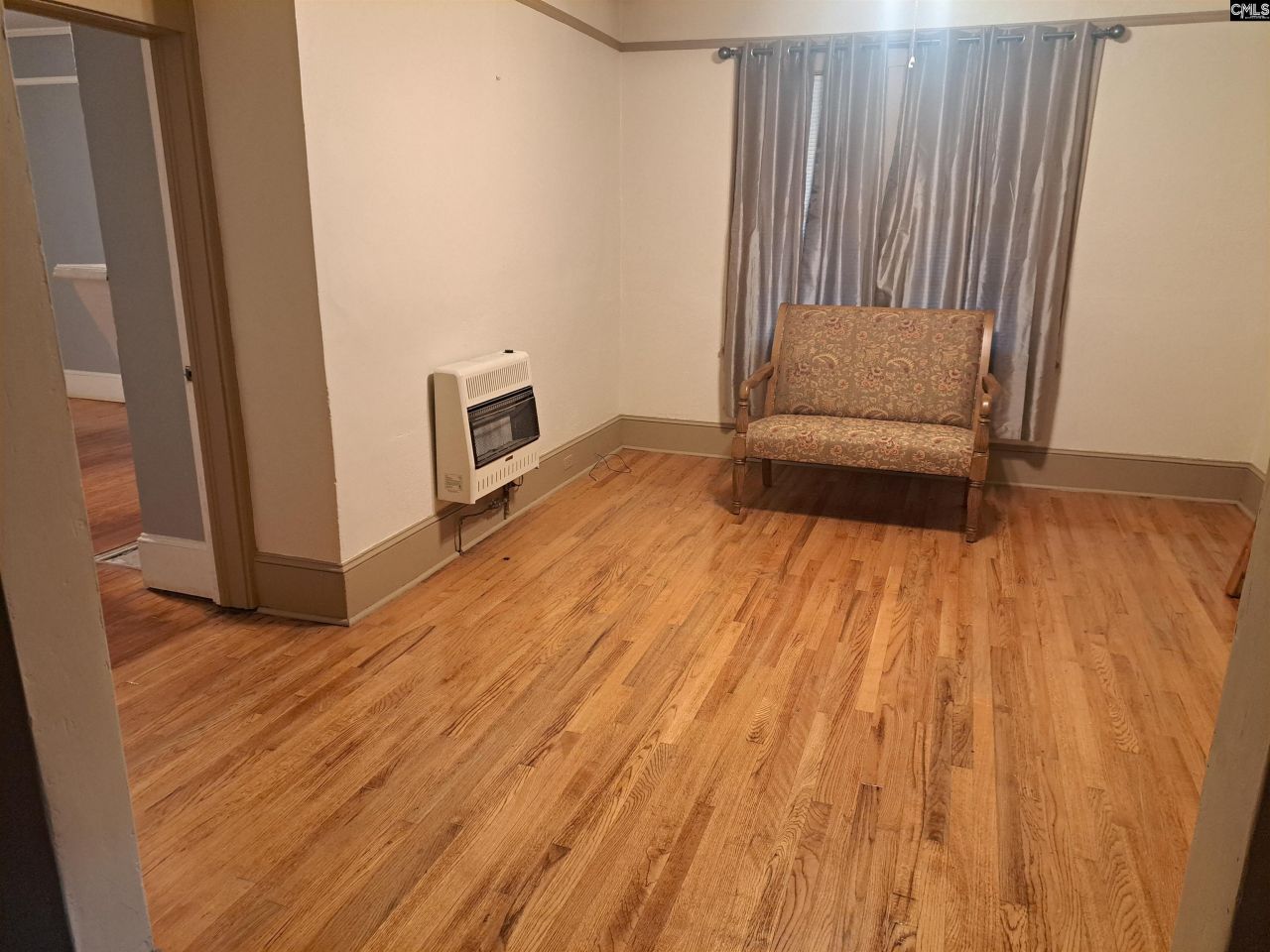 6715 Young Street Photo 7